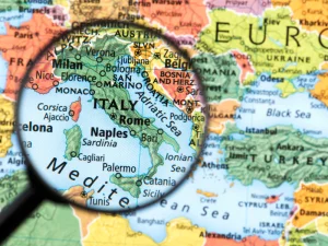 Read more about the article İtalya’da Gelir Beyanı ve Oturum İzni